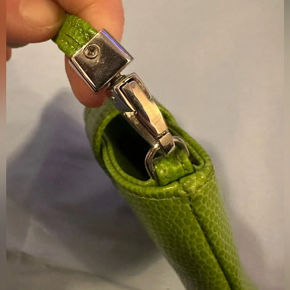 Budd Leather purse‎ keychain holder